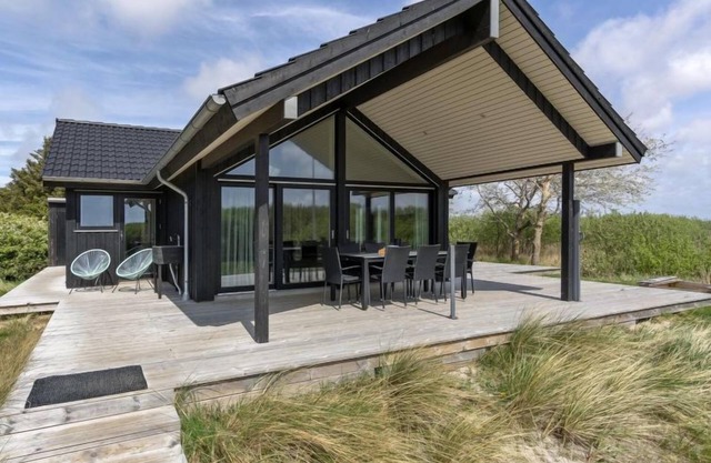 "Gubbe" - 500m from the sea by Interhome