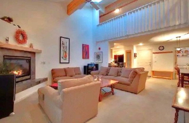 Guest Favorite! Super Accommodations! Excellent Location! Tavern Inn #54!