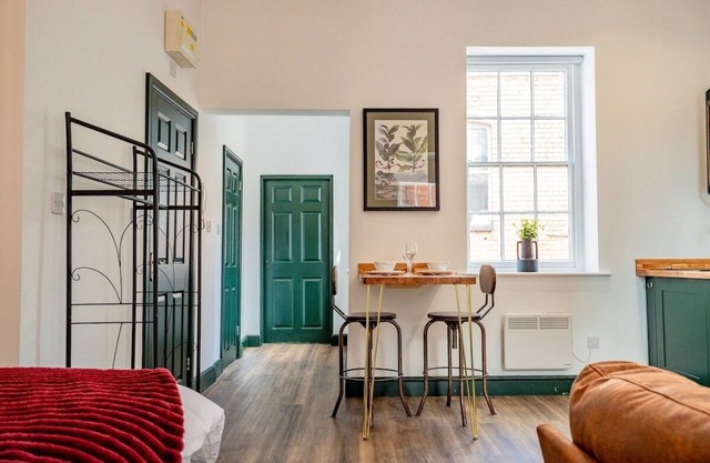 Guest Homes | Foregate Studio Apartment