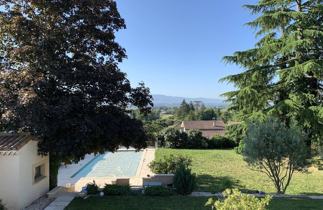 Guest house with exceptional view of the vercors