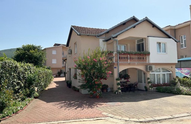 Guest House Zarko & Mara