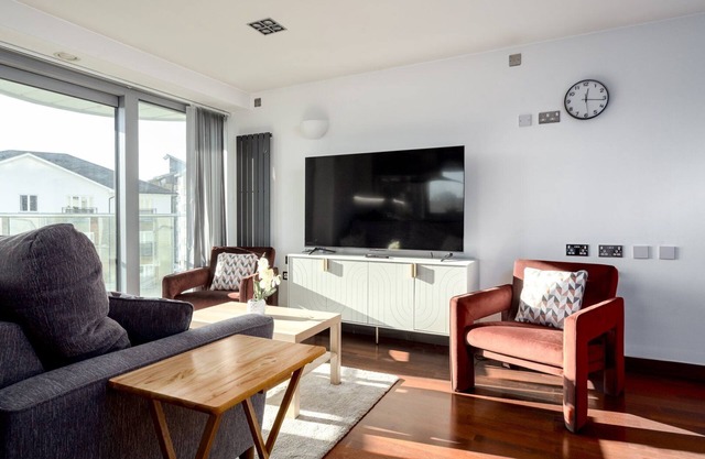 GuestReady - 2BR in Battersea with Balcony