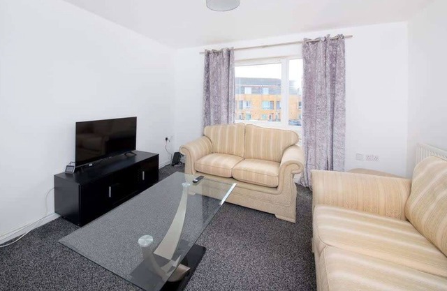 GuestReady - A white sensation in Ardwick