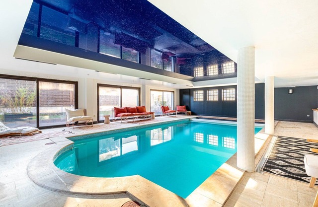 GuestReady - Serene Retreat with Poolside Bliss