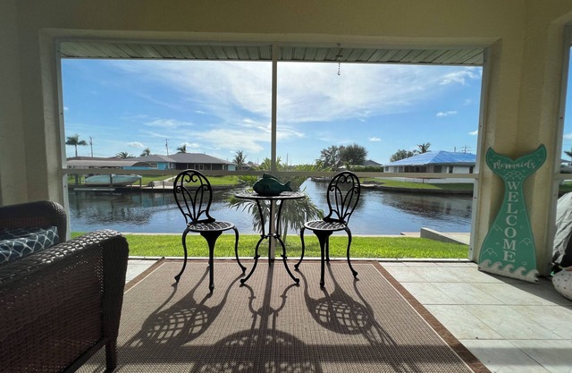 Gulf Access Waterfront Large One or Two Bedroom In Law Suite