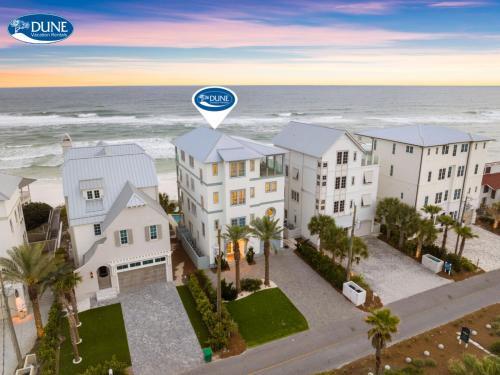 Gulf Front Luxurious Home with Private Pool and Beach Access home