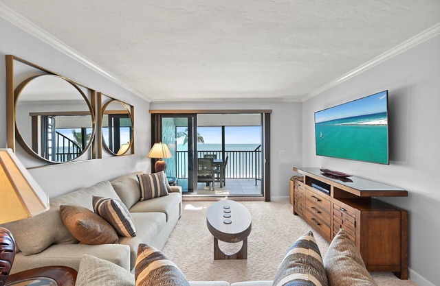 Gulf Front Sanibel Rental Penthouse with Rooftop Sundeck