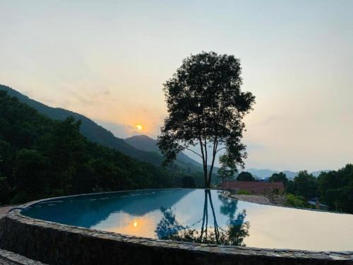Háo Hức Village, Suoi Rao