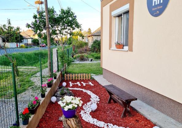Hócza House Poroszló