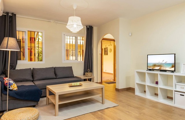 H2M Feijoo close to city center in a quiet area