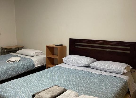 Habitación con AC - 2 camas baño privado