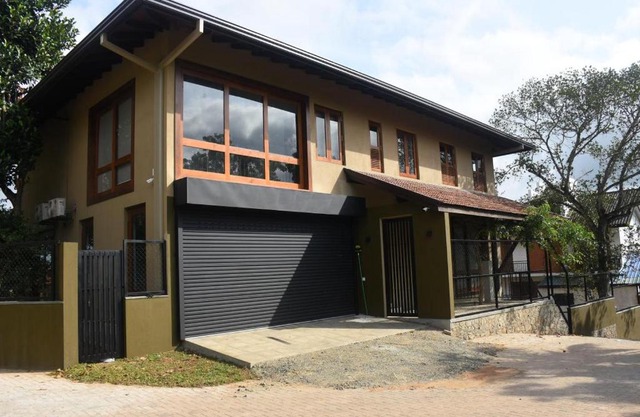Halcyon Villa in Labuduwa