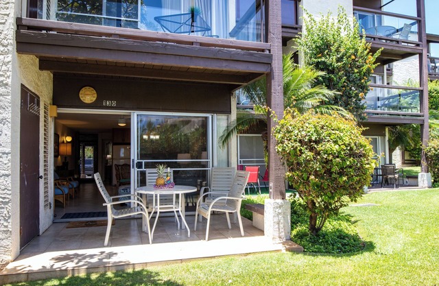 Hale Kamaole 130 Ground floor condo, easy access to best beach on Maui!