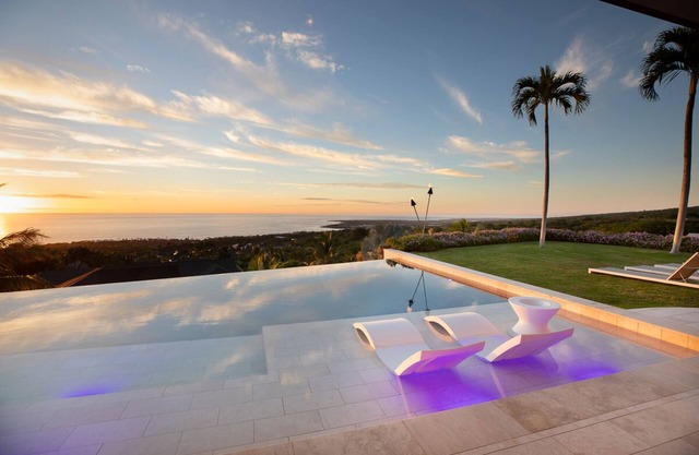 Hale La'i: Dreamy Oceanfront Estate w/Pool, Spa & AC, Hale La’i