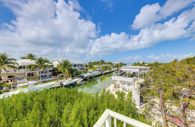 Half-Mi to Boat Ramp: Canal-Front Florida Keys Gem