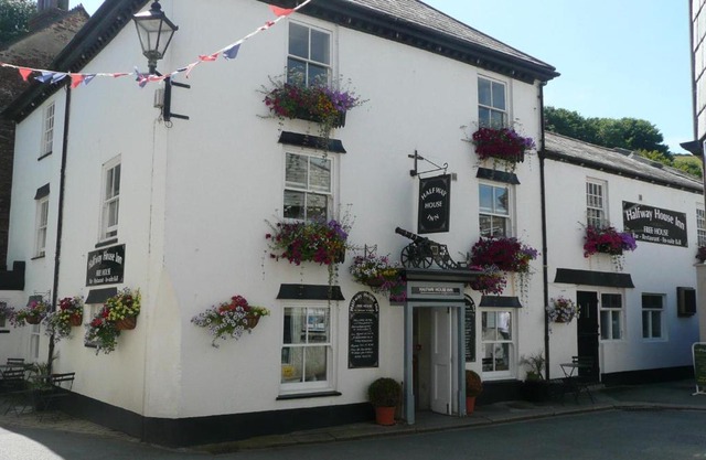 Halfway House Inn
