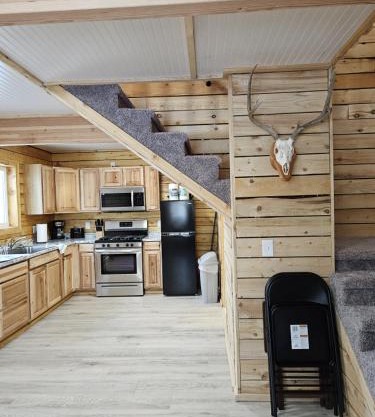 Halibut Haven, Cabin 7 at Lower Kenai Lodge