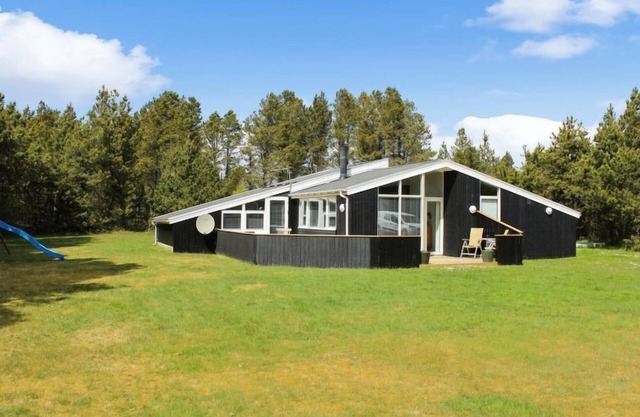 "Halwarth" - 250m from the sea by Interhome