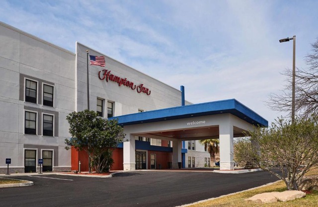 Hampton Inn Eagle Pass