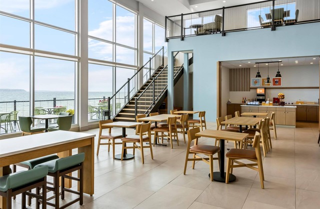 Hampton Inn St Ignace Lakefront Mackinac