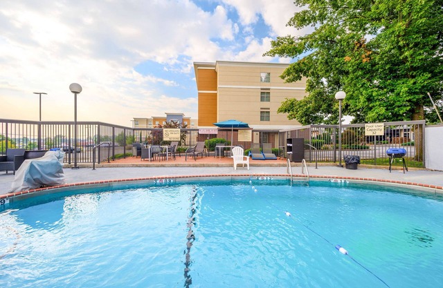 Hampton Inn St. Louis/Westport