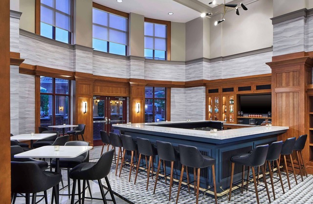 Hampton Inn & Suites Saratoga Springs Downtown