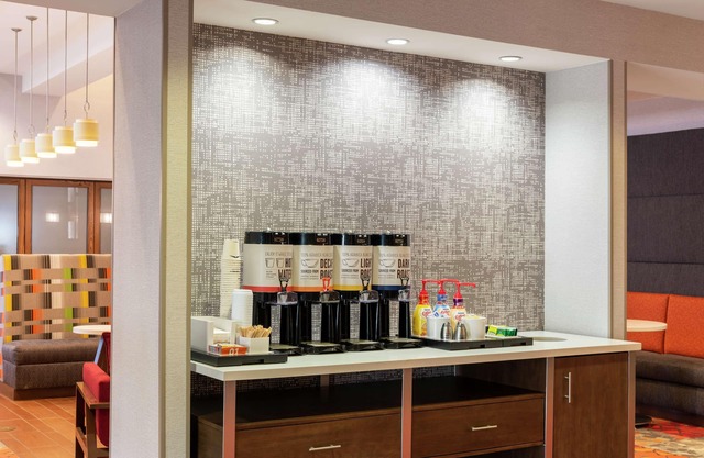 Hampton Inn & Suites Marshalltown