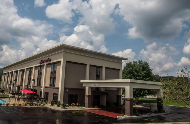 Hampton Inn Summersville