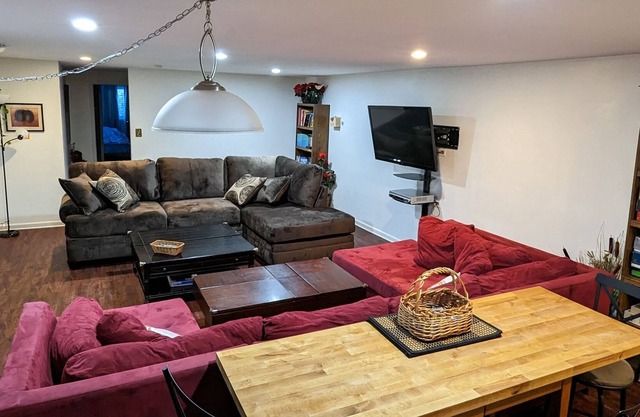 Hampton, Virginia Rental - Families, Singles, Nurses, Military, Students