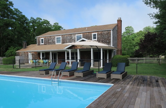 HAMPTONS LIVING! Heated Pool, Tennis, Close to Beach