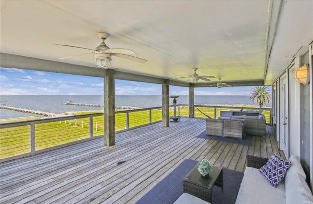 Harbor View Breeze