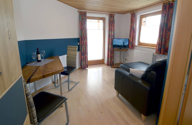 Haus Vöhringer - Modern vacation apartment in a top location directly on Lake Hopfensee in the Allgäu