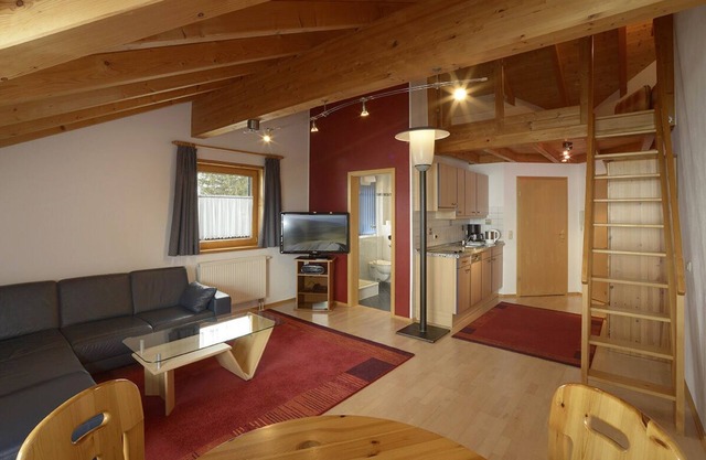 Haus Vöhringer - Modern vacation apartment in a top location directly on Lake Hopfensee in the Allgäu