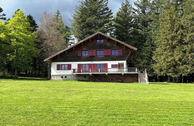 Haute Ardèche Large family house in nature