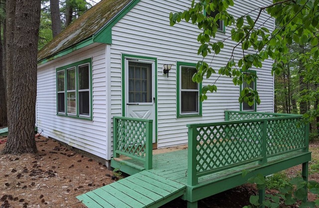 Hawthorne Cottages Pioneer