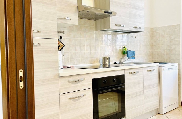 Hay apartment - garden and private parking, air conditioner, wi-fi