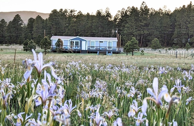 Hays Hideaway