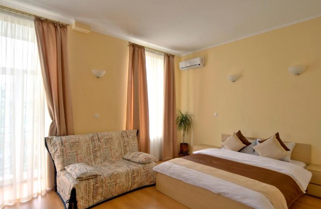 Heart Kyiv Apart-Hotel