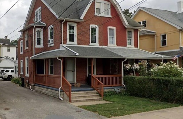 Heart of Bryn Mawr 3 BR Home