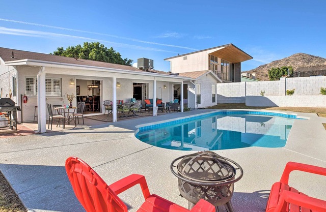 Heated Pool, Views, & Trail Access: Phoenix Escape