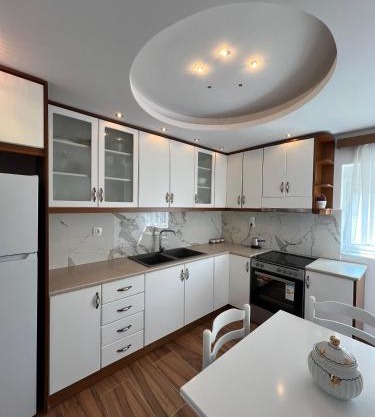 Helena Apartment