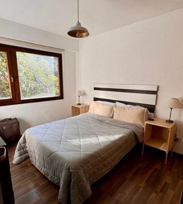 Hermoso departamento con pileta climatizada y parrilla