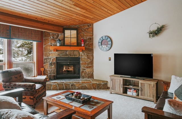 High Country dog-friendly townhome with fireplace & private balcony