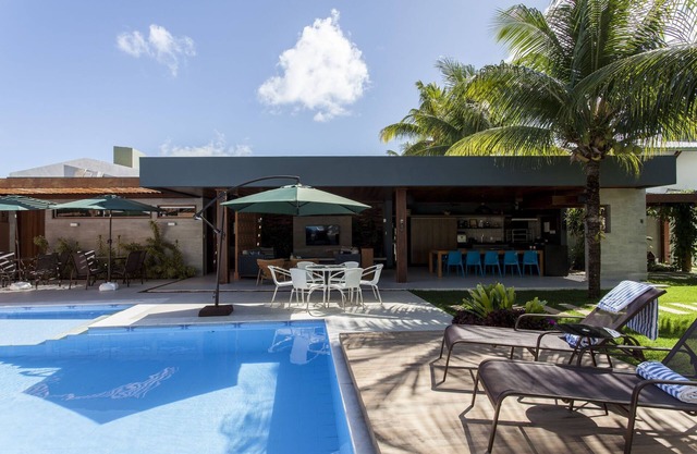 High Standard House - Cond. MarAzul Guarajuba Beach