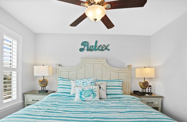 Highest Rated...79-5 Star Reviews. 3/2 Top floor, Incredible Unit.