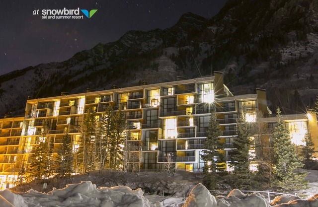 Highly desirable Week 11 Ski Unit 607 Sleeps 4