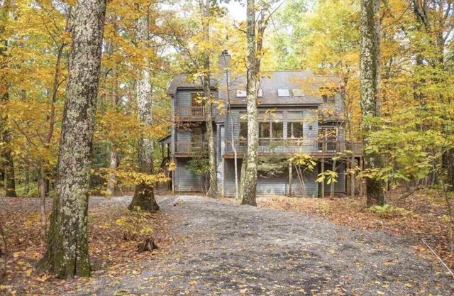 Hiker’s paradise! Come relax this summer!