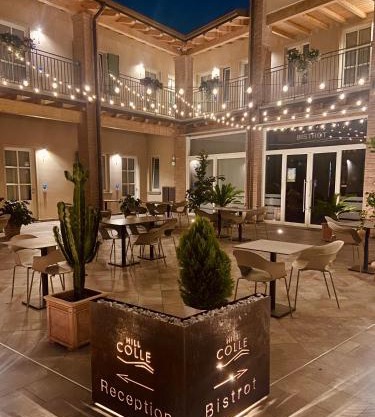 HILL COLLE - camere & bistrot