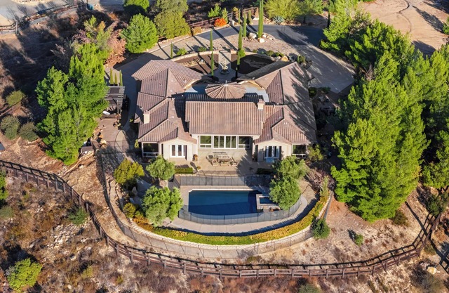 Hilltop Estate w/Pool, Hot Tub, Fire Pit, Views | Cleveland Vista by AvantStay
