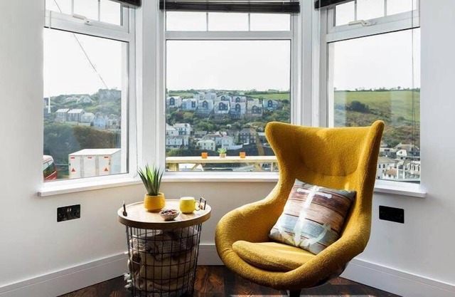 HipNautic, Mevagissey, sleeps 6